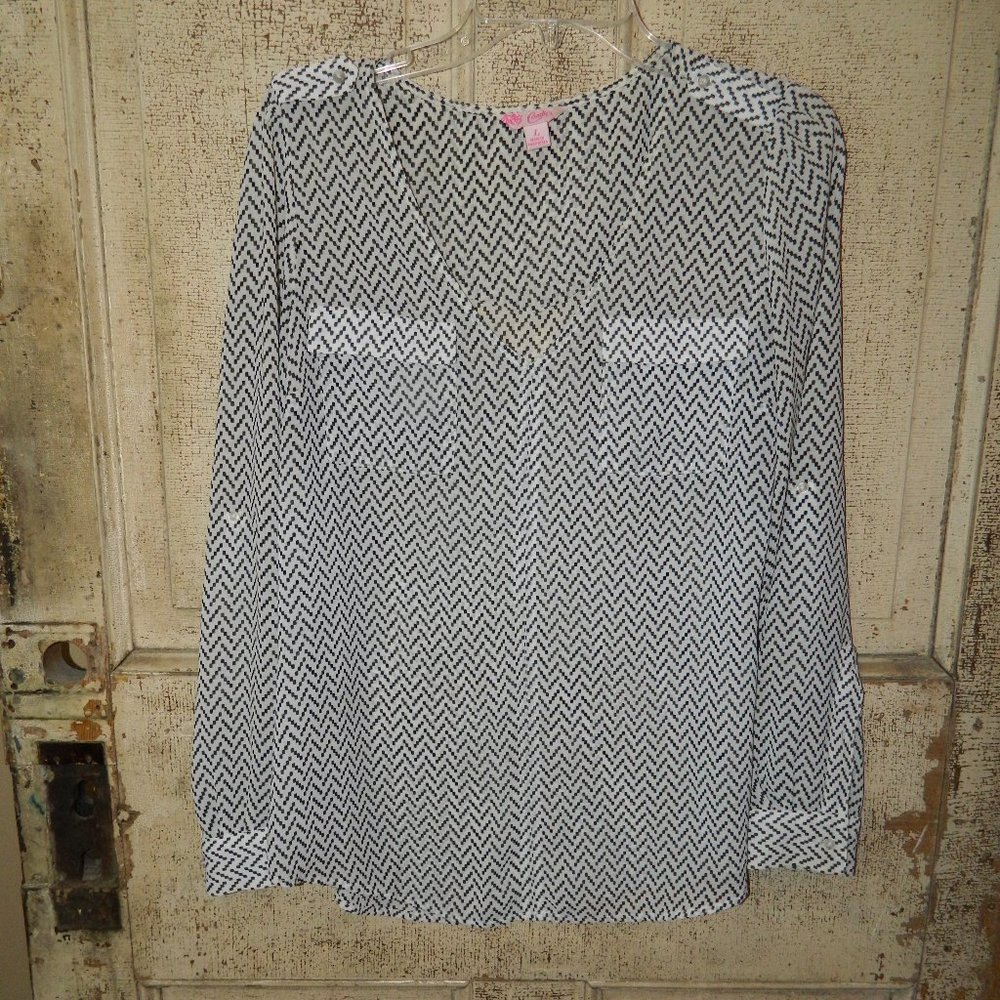 Candie's V Neck Pullover Blouse Size L (I-49)